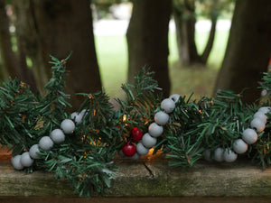 9-Foot Vintage Rustic Matte Light Gray Wood Bead Garland Christmas Tree Decoration