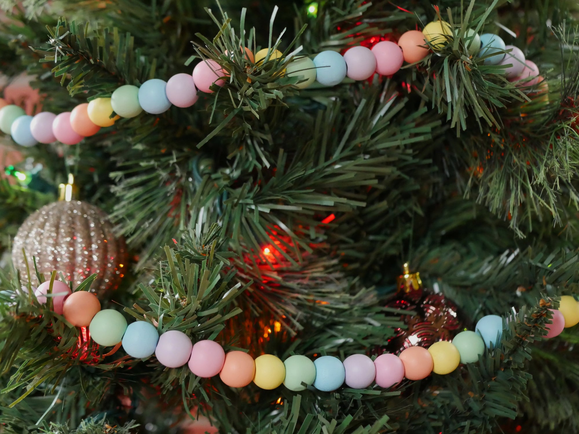 Christmas Wooden Garland Ornativity Red Cranberry Wooden Garland