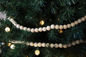 18-Foot Extra Long Rustic Unfinished Wood Bead Garland Christmas Tree Decoration